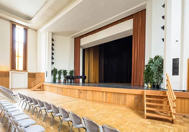 Bühne im Großen Saal