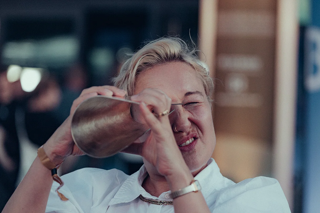 Susanne Heinrich erhält für "Die miserable Mutter" den Förderpreis Neues Deutsches Kino in der Kategorie "Drehbuch" Susanne Heinrich erhält für "Die miserable Mutter" den Förderpreis Neues Deutsches Kino in der Kategorie "Drehbuch"