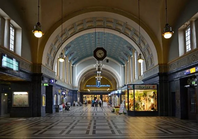 Bahnhof Görlitz, Empfangshalle