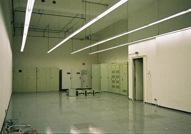 angemietete Gewerbefläche, EG