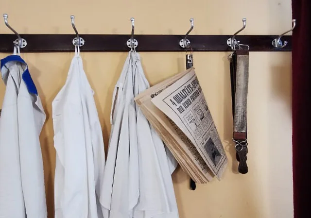 Männersalon Garderobe