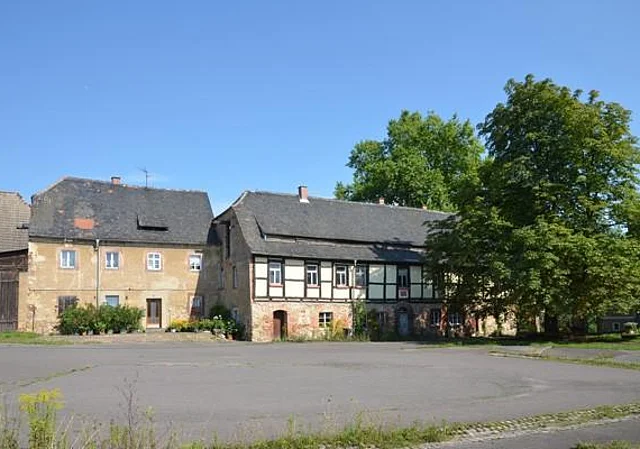 Rittergutshof, Wirtschaftsgebäude