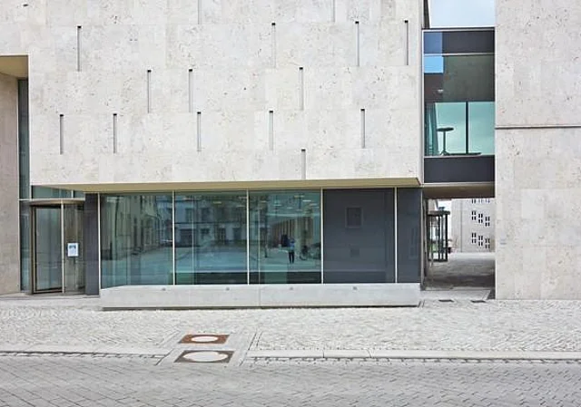 Eingang Engelsburg Westseite