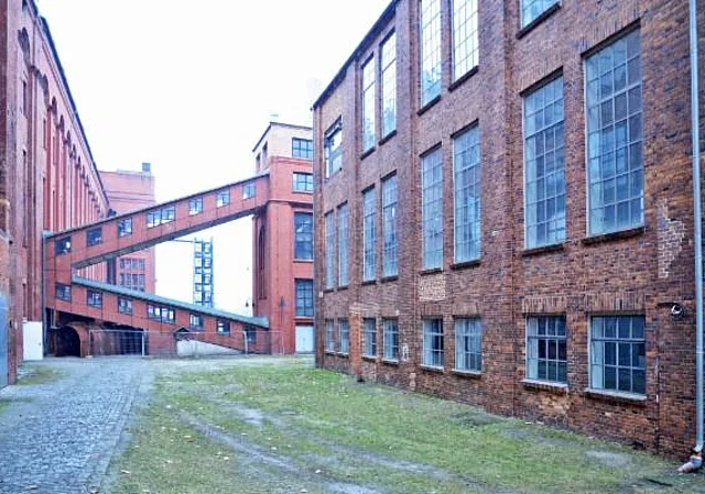 Energiefabrik Knappenrode, Schrägförderbrücke, Event.Werkstatt (Kühlhaus IV)