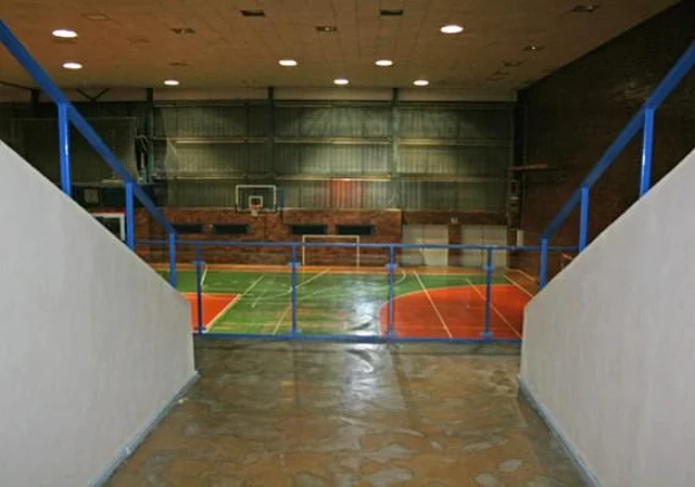 Aufgang Tribüne