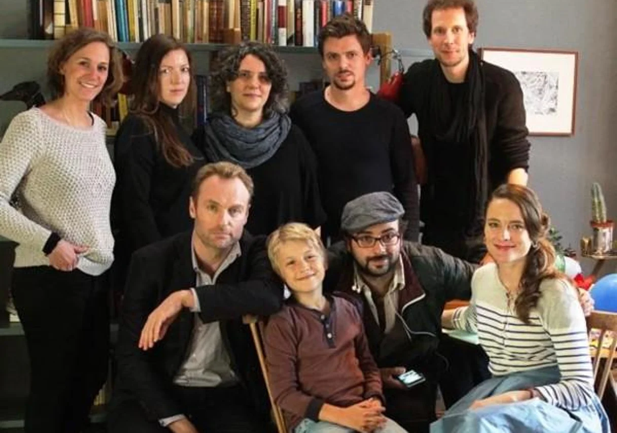 Team und Förderer am Set in Halle (Saale)
