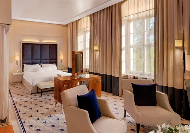 Deluxe Junior Suite