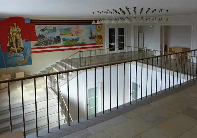 Treppenhaus Foyer West