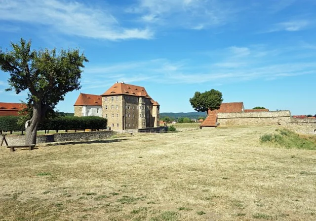 Festungsanlage vom Plateau aus