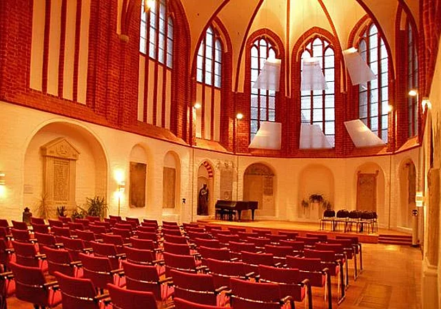 Innen, nach Südost