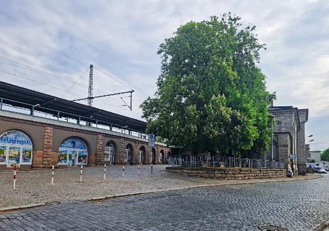 Bahnhofsgebäude Weißenfels
