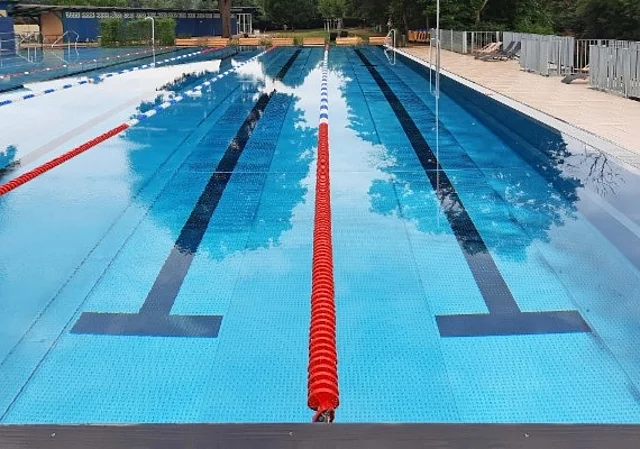 Dreienbrunnenbad Erfurt Schwimmbahnen