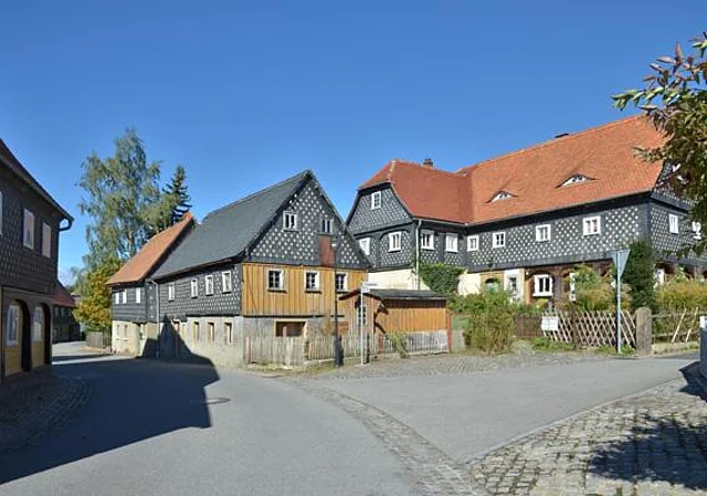 Hauptstraße 45, Alte Post