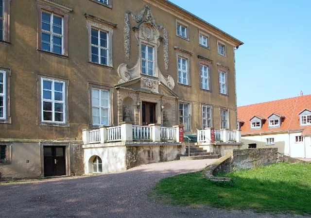 Schloss Ostrau, Eingang Nordflügel