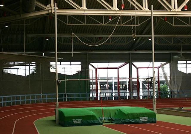 Stabhochsprunganlage