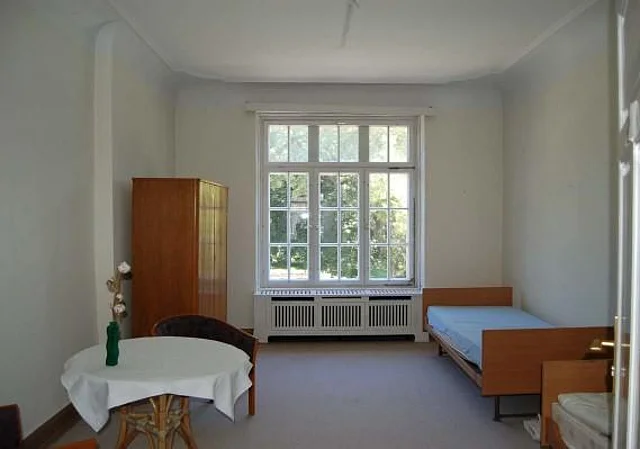 Zimmer 1. OG