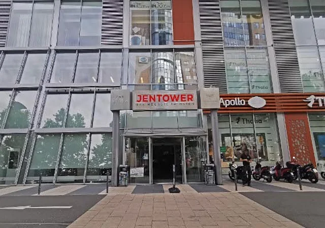 Eingang Jentower