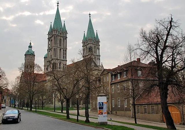 Domplatz nach Südost