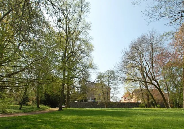 Schloss Ostrau, Schlosspark