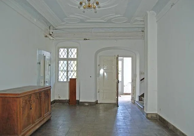 Foyer EG, Blick zum Eingang