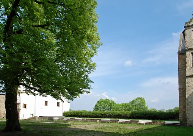 Schloss Leitzkau, Hof
