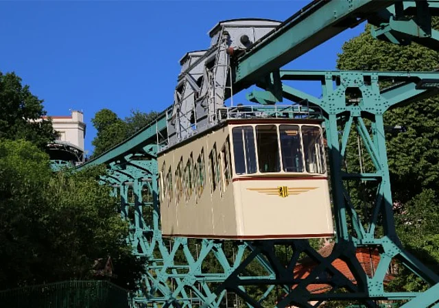 Dresdner Bergbahnen: Schwebebahn