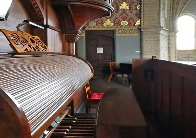 Orgel Empore