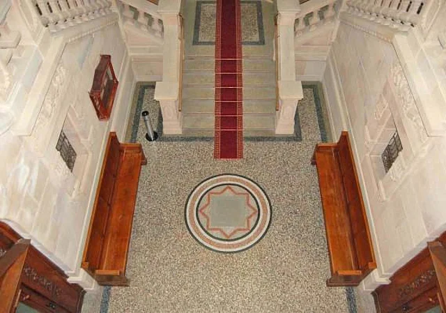 Vestibül