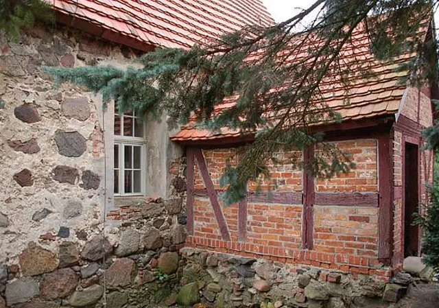 Dorfkirche Ipse, Südwest