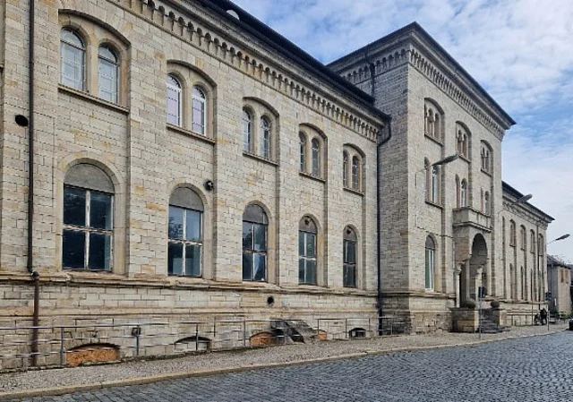 Bahnhofsgebäude Weißenfels