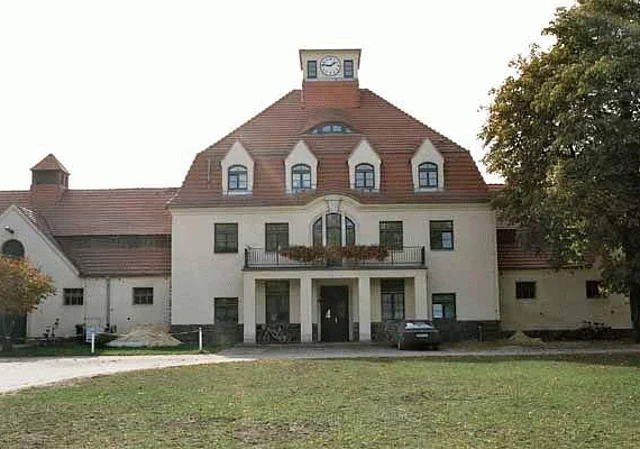 Trainieranstalt, Haus B, Wohnungen Trainer
