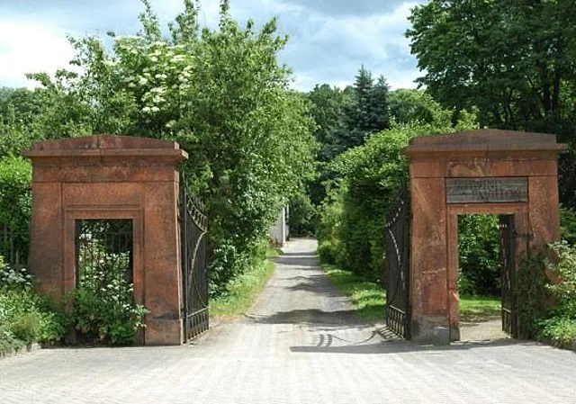 Haupteinfahrt