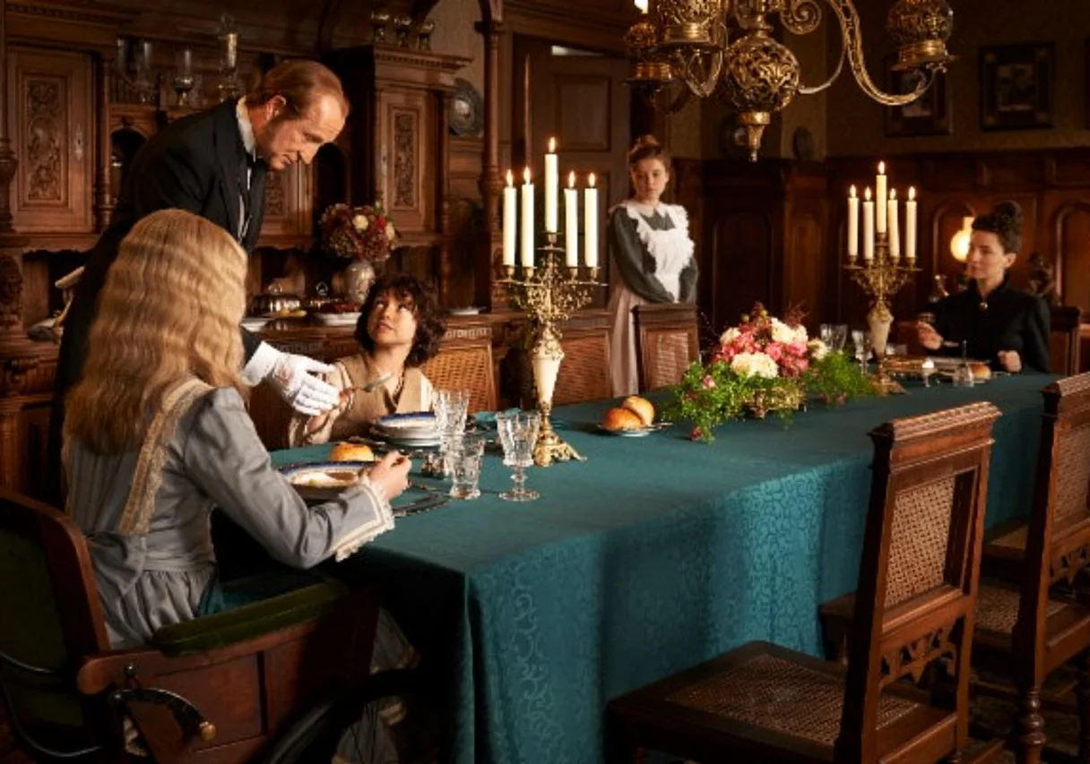 Isabelle Ottmann, Peter Lohmeyer, Anuk Steffen, Jella Haase und Katharina Schüttler in Altenburg