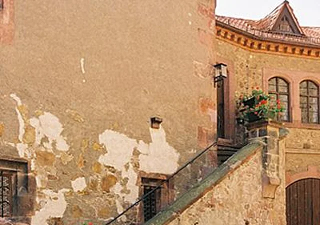 Burghof, Treppe
