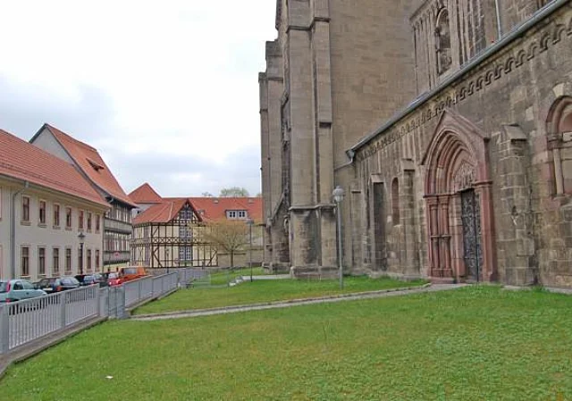 Nordseite Blick nach Ost