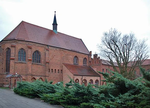 Kirchenschiff, Nordost 