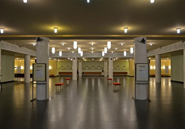 Oper Leipzig, Garderobenhalle