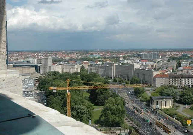 Blick vom Rathausturm Richtung Osten