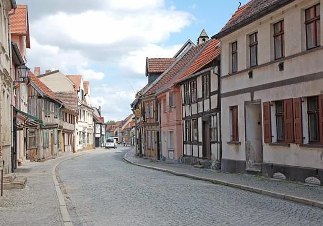 Hünerdorfer Straße nach Nordost