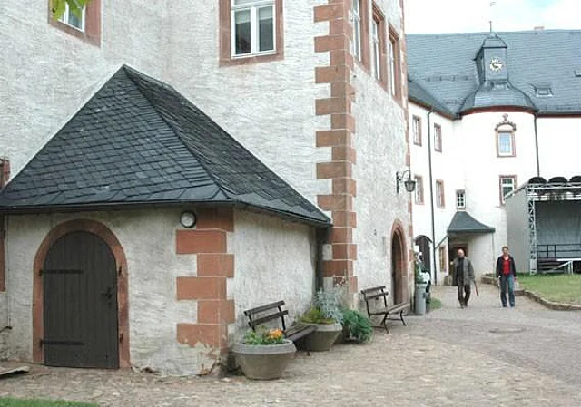 Burg Mildenstein, Burghof