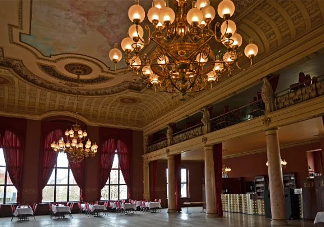 Ball- und Brauhaus Watzke Dresden, Ballsaal