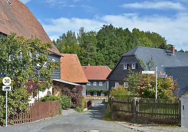 Brückenweg, Ecke Hauptstraße