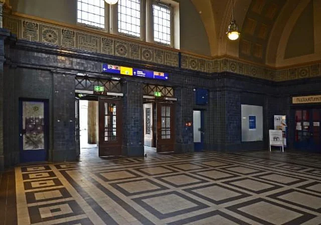 Bahnhof Görlitz, Haupteingang zum Empfangsgebäude