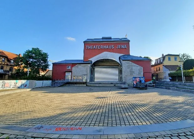 Theaterhaus Jena Ansicht Norden mit Arena 