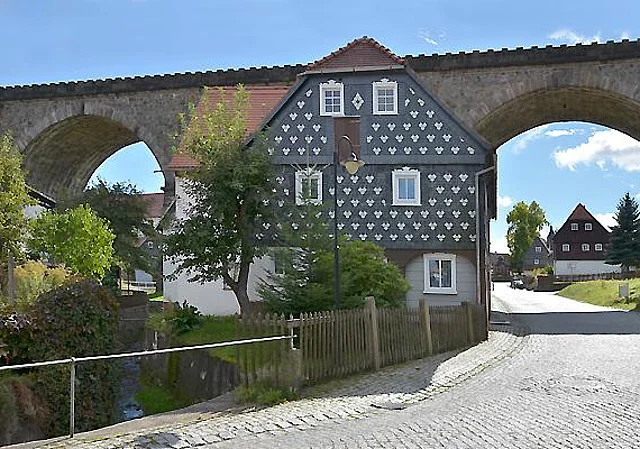 Denkmalort Obercunnersdorf mit Umgebindehäusern