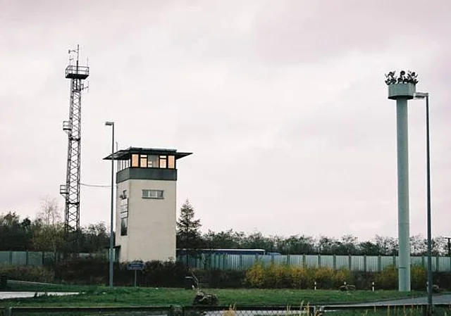 Blick zum Kommandoturm nach Nordost