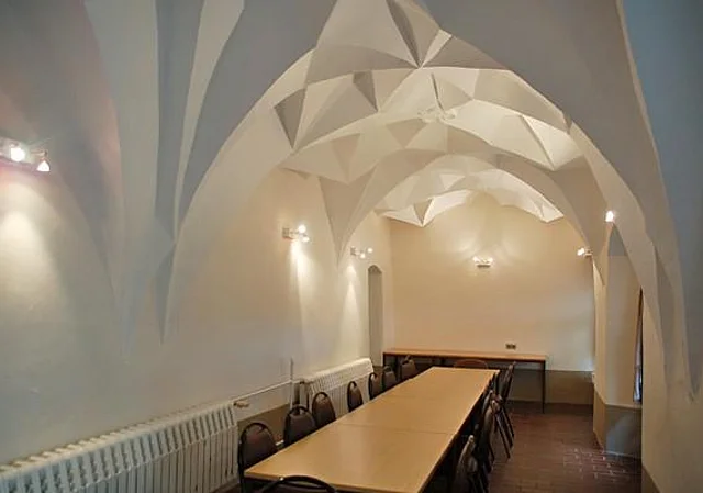 Konzerthalle Ulrichskirche, ehemalige Klausur