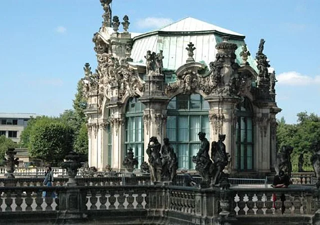 Zwinger, Wallpavillon, Richtung Nordwesten