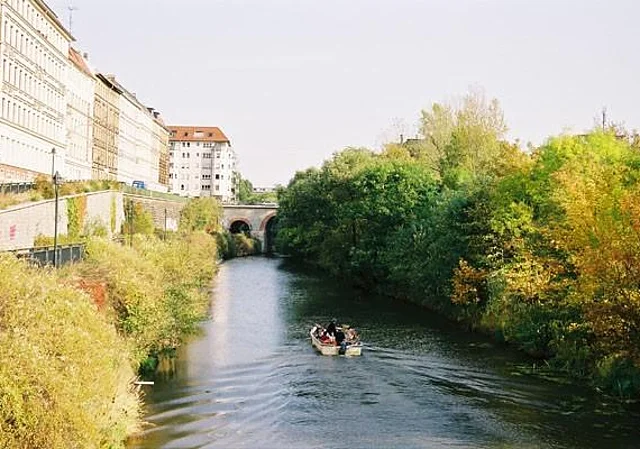Kanal, Blick zur König-Johann-Brücke