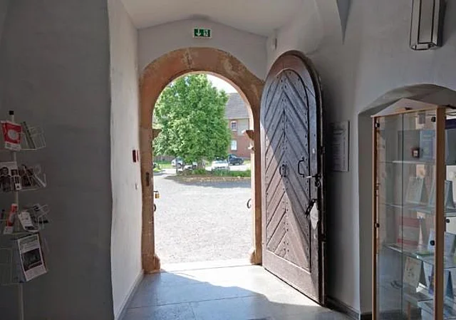 Eingang Museum Altes Schloss